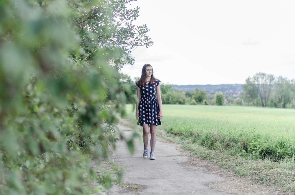 Sommerkleid nähen aus Jersey, Schnittmuster Kimono Tee von Maria Denmark, kombiniert mit Schnitt Coco von pattydo