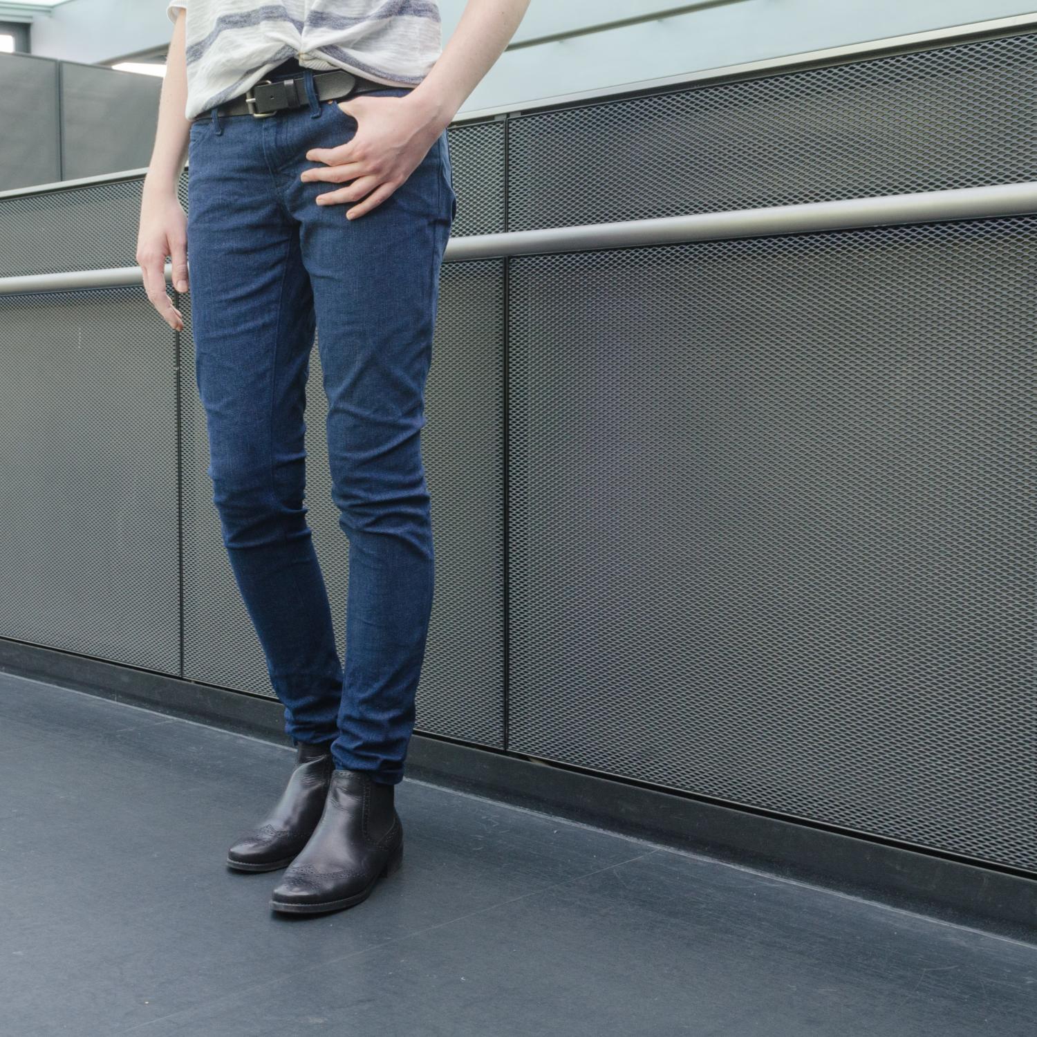 Jeans nähen, Schnittmuster Ginger Jeans von Closet Case Patterns, Hüfthose mit eng geschnittenem Bein